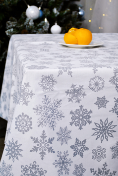 Новорічна скатертина тефлонова Delight Біла з сірими сніжинками White_grey_snow фото