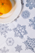 Новорічна скатертина тефлонова Delight Біла з сірими сніжинками White_grey_snow фото 3